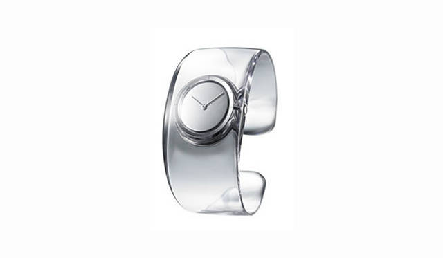 <strong>ISSEY MIYAKE｜イッセイ ミヤケ</strong>　吉岡徳仁氏デザインによるスペシャルモデル「O（オー）」