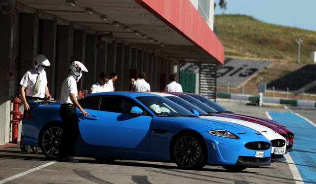 <strong>Jaguar XKR-S｜ジャガー XKR-S</strong>