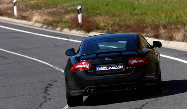 <strong>Jaguar XKR-S｜ジャガー XKR-S</strong>