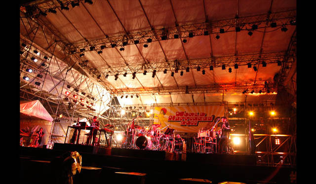 <strong>Yellow Magic Orchestra</strong>　2011年8月7日　ワールドハピネス2011