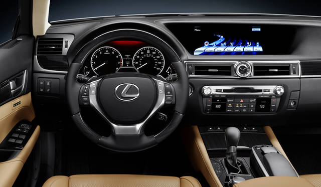 <strong>LEXUS GS350｜レクサス GS350</strong>