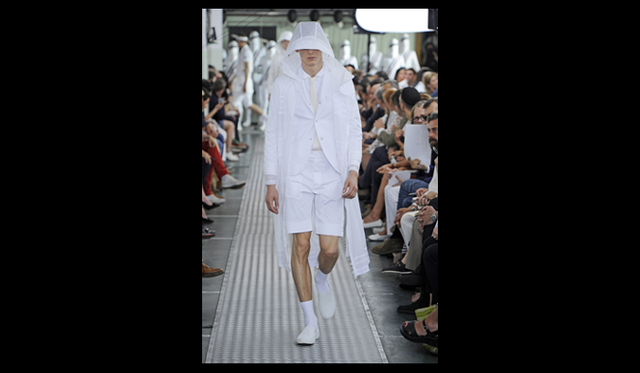 <strong>MONCLER GAMME BLEU｜モンクレール ガム・ブルー</strong>　