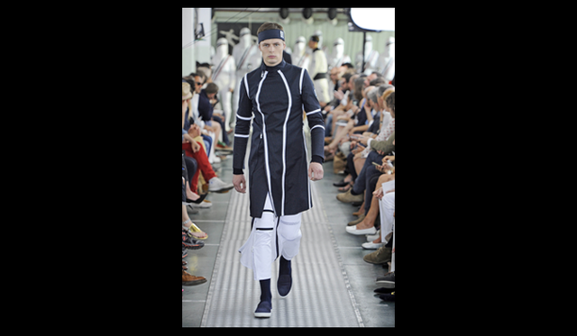 <strong>MONCLER GAMME BLEU｜モンクレール ガム・ブルー</strong>　
