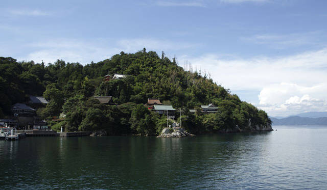 <strong>「建築学生ワークショップ滋賀2011」</strong>　Photography : Satoshi Shigeta © Nacasa & Partners Inc.