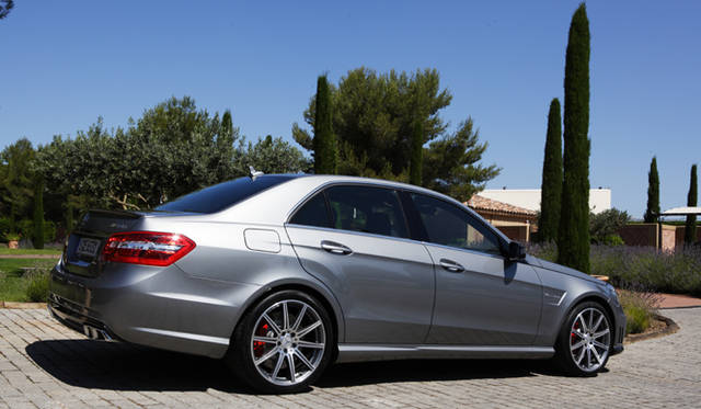 <strong>Mercedes-Benz E 63 AMG｜メルセデス・ベンツ E 63 AMG</strong>　