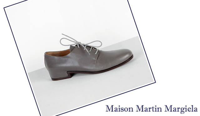 <strong>特集｜2011-12年秋冬トレンドシューズはこれ！　Chapter 01：Men’s Like<br /><br />MAISON MARTIN MARGIELA｜メゾン マルタン マルジェラ</strong>　ダービーシューズ（ブラッシュドレザー）　11万250円　（メゾン マルタン マルジェラ／メゾン マルタン マルジェラ、トウキョウ　Tel. 03-5725-2414）