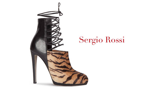 <strong>特集｜2011-12年秋冬トレンドシューズはこれ！　Chapter 02：Lace Up<br /><br />Sergio Rossi｜セルジオ・ロッシ</strong>　シューズ [H 10.5cm]　12万750円　（セルジオ・ロッシ／セルジオ・ロッシ カスタマーサービス　Tel. 0570-016600）