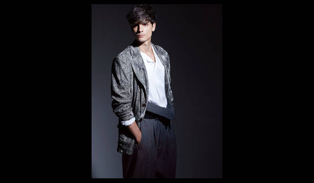 <strong>伊勢丹新宿店メンズ館3階＝インターナショナルデザイナーズ</strong>　Yohji Yamamoto　ジャケット18万600円、シャツ2万9400円、パンツ6万900円