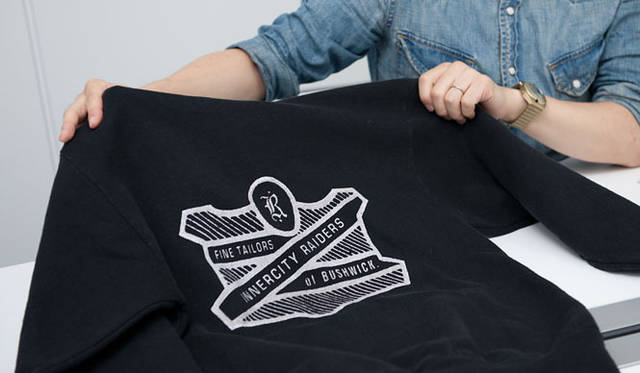 <strong>BARNEYS NEW YORK｜バーニーズ　ニューヨーク</strong>　I.C.R. OF BUSHWICK パーカ2万7300円（バーニーズ　ニューヨーク）