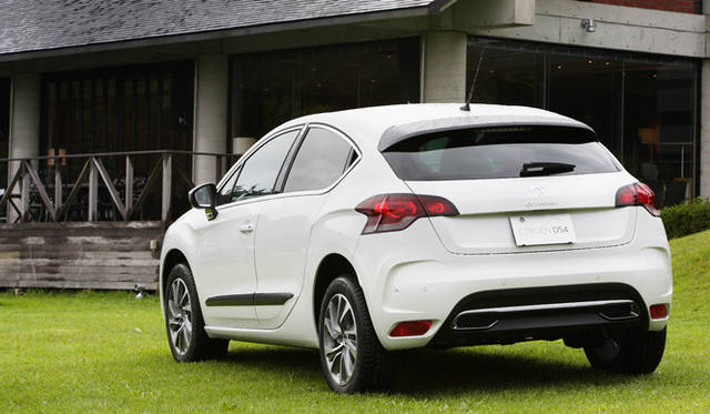 <strong>CITROEN DS4</strong> Chic