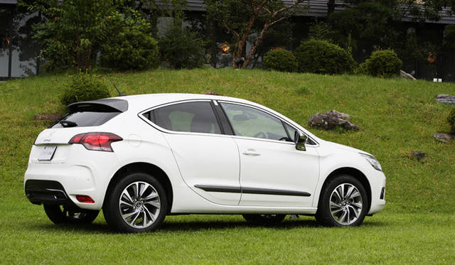 <strong>CITROEN DS4</strong> Chic