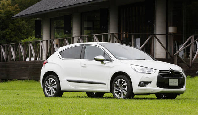 <strong>CITROEN DS4</strong> Chic