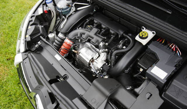 <strong>CITROEN DS4</strong> The 1.6-liter twin-scroll turbo engine fitted to the Chic.