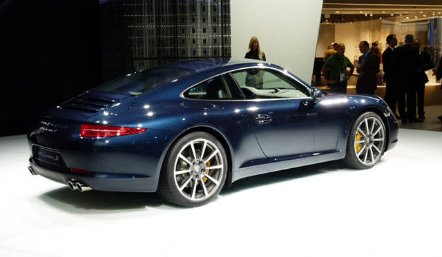 <strong>Porsche 911 Carrera S｜ポルシェ 911 カレラS</strong>