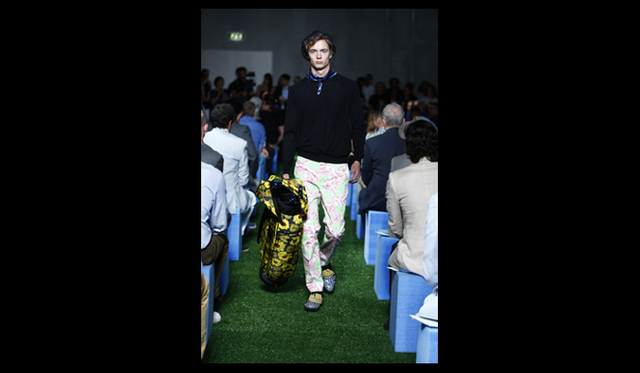 <strong>PRADA｜プラダ</strong>　