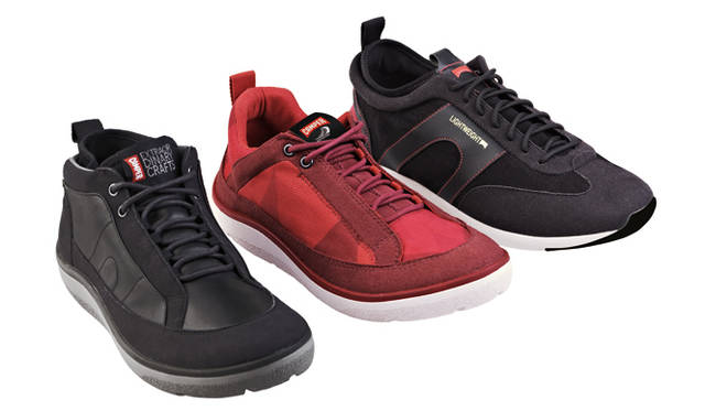 <strong>CAMPER｜カンペール</strong>　左から、「SEAMAR ORC」 2万9925円、「SEAMAR ORC」2万3100円、「WATER RUNNER ORC」各1万9950円