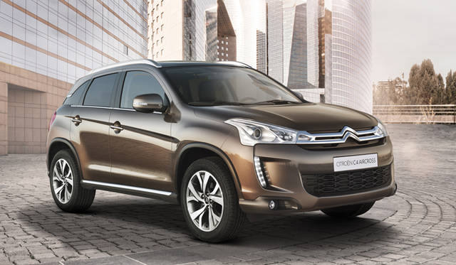 <strong>CITROEN C4 Aircross｜シトロエン C4 エアクロス</strong>