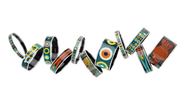 <strong>HERMÈS｜エルメス　　「Paris Mon Ami」</strong>　　Photo by Vicente SAHUC