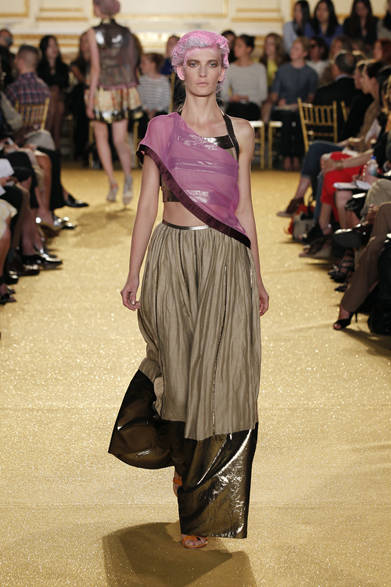 <strong>THAKOON｜タクーン</strong>　2012年春夏コレクション速報