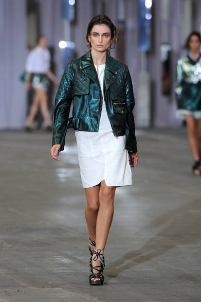 <strong>DIESEL BLACK GOLD｜ディーゼルブラックゴールド</strong>　2012年春夏コレクション速報
