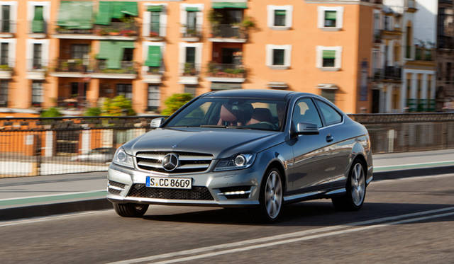 <strong>Mercedes-Benz C-Class Coupe｜メルセデス・ベンツ Cクラス クーペ</strong>