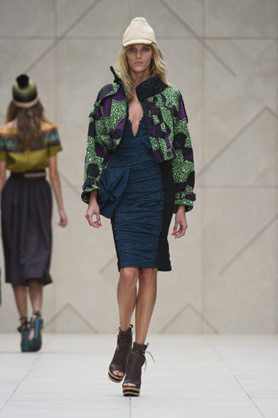 <strong>BURBERRY PRORSUM｜バーバリー プローサム</strong>　2012年春夏コレクション速報　　©BURBERRY