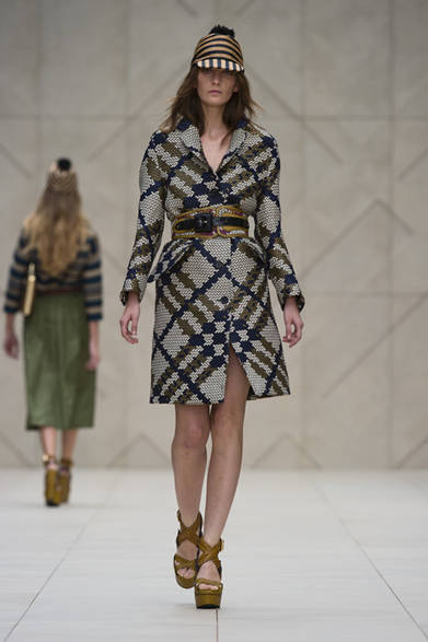 <strong>BURBERRY PRORSUM｜バーバリー プローサム</strong>　2012年春夏コレクション速報　　©BURBERRY