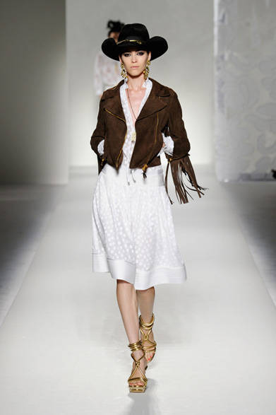 <strong>MOSCHINO｜モスキーノ</strong>　2012年春夏コレクション速報