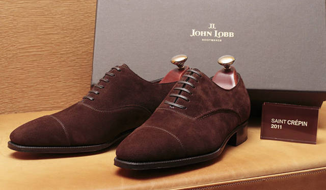 <strong>JOHN LOBB│ジョンロブ</strong>　イヤーモデル 「JOHN LOBB 2011」　ダークブラウン スエード