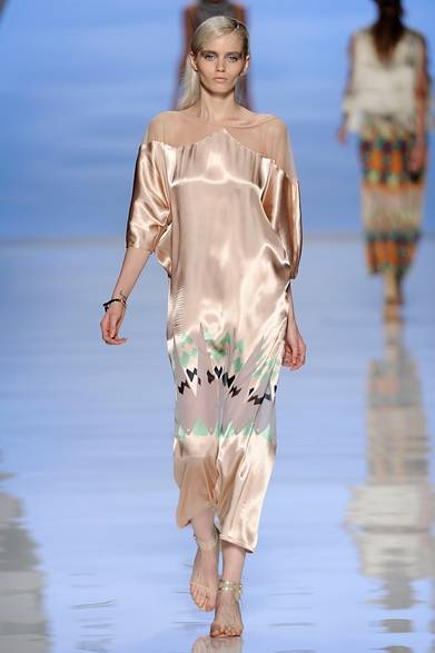 <strong>ETRO｜エトロ</strong>　2012年春夏コレクション速報