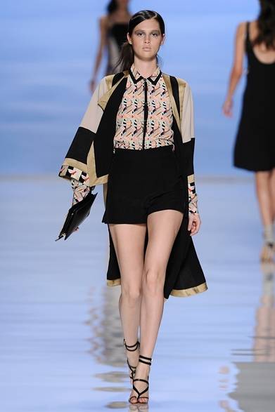 <strong>ETRO｜エトロ</strong>　2012年春夏コレクション速報
