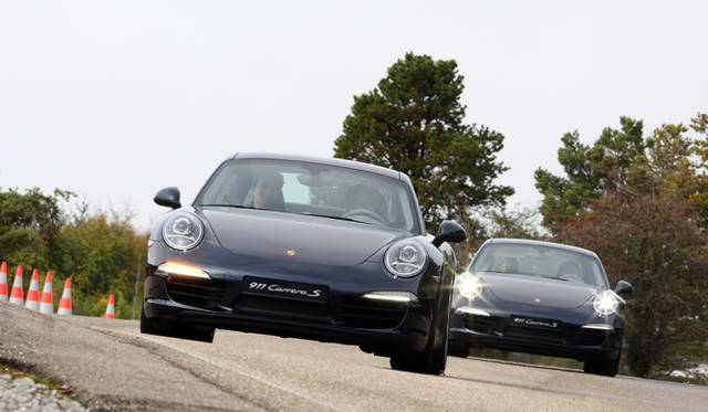 <strong>ポルシェ 911 カレラ テクニカルワークショップ開催</strong>