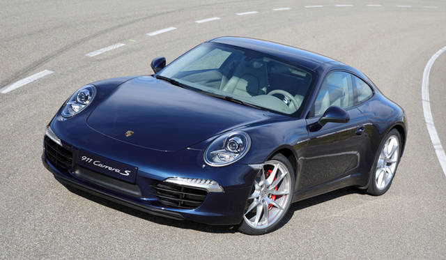 <strong>ポルシェ 911 カレラ テクニカルワークショップ開催</strong>