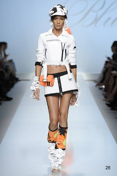 <strong>Blumarine｜ブルマリン</strong>　2012年春夏コレクション速報
