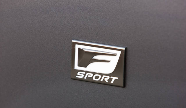 <strong>LEXUS GS350 F SPORT｜レクサス GS350 Fスポーツ</strong>