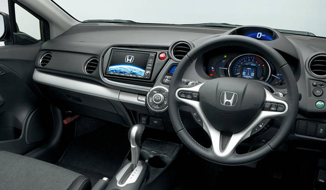 <strong>HONDA INSIGHT EXCLUSIVE XL internavi select｜ホンダ インサイト エクスクルーシブ XL インターナビ セレクト</strong>