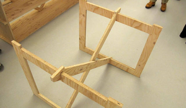 <strong>DESIGNTIDE TOKYO 2011｜デザインタイド トーキョー 2011</strong>　「con.temporary furniture」