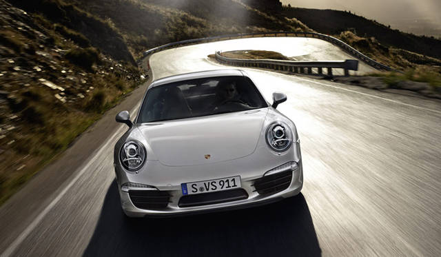 <strong>Porsche 911 Carrera｜ポルシェ 911 カレラ</strong>
