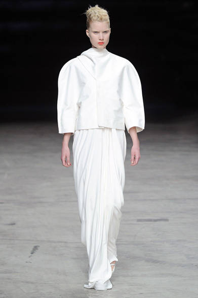 <strong>RICK OWENS｜リック オウエンス</strong>　2012年春夏コレクション速報