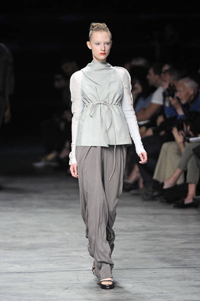 <strong>RICK OWENS｜リック オウエンス</strong>　2012年春夏コレクション速報