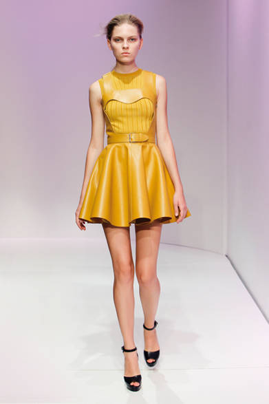 <strong>CARVEN｜カルヴェン</strong>　2012年春夏コレクション速報