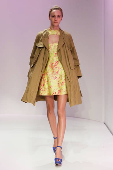 <strong>CARVEN｜カルヴェン</strong>　2012年春夏コレクション速報