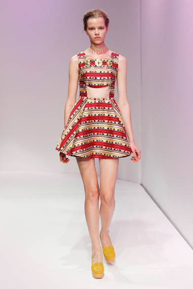 <strong>CARVEN｜カルヴェン</strong>　2012年春夏コレクション速報