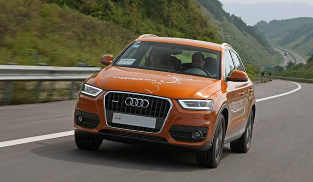 <strong>Audi　Q3｜アウディ Q3</strong>　高速道路網は着実に整備されている。ただし安くないので利用者は少ない。舗装状態もよく快適。