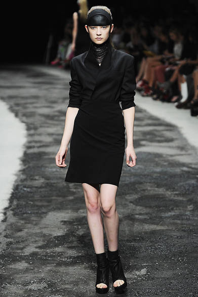 <strong>A.F.VANDEVORST｜A.F.ヴァンデヴォースト</strong>　2012年春夏コレクション速報