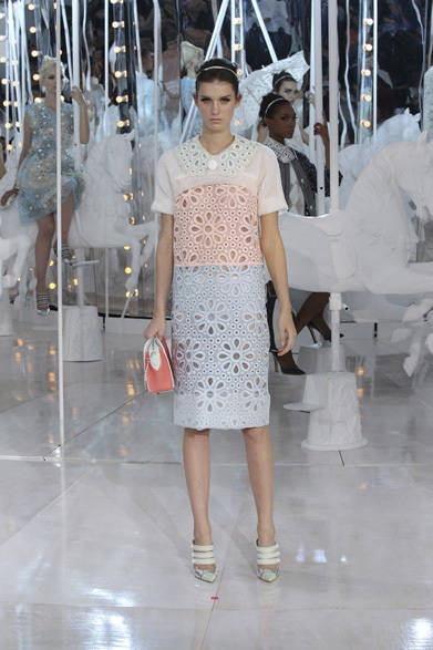 <strong>LOUIS VUITTON｜ルイ・ヴィトン</strong>　2012年春夏コレクション速報