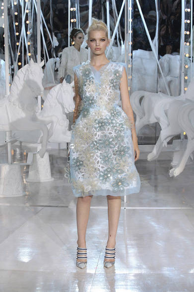 <strong>LOUIS VUITTON｜ルイ・ヴィトン</strong>　2012年春夏コレクション速報
