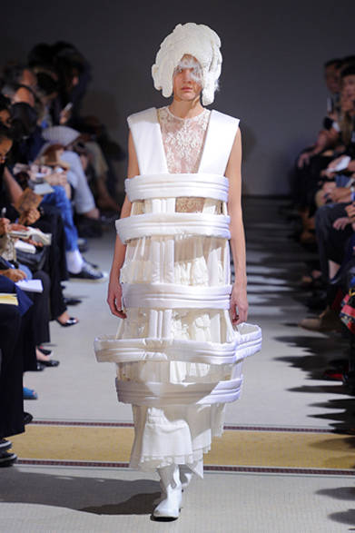 <strong>COMME des GARÇONS｜コム・デ・ギャルソン</strong>　2012年春夏コレクション速報！