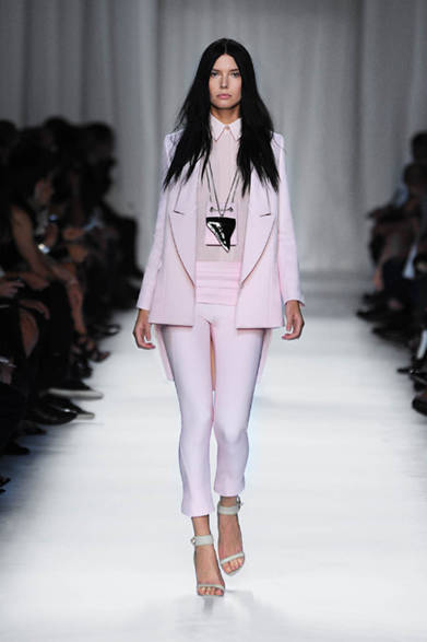 <strong>Givenchy by Riccardo Tisci｜ジバンシィ バイ リカルド ティッシ</strong>　2012年春夏コレクション速報！