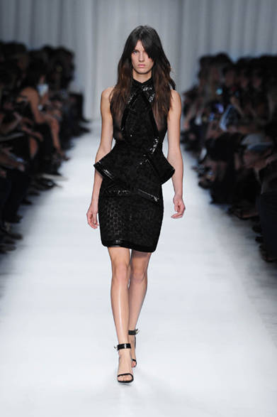 <strong>Givenchy by Riccardo Tisci｜ジバンシィ バイ リカルド ティッシ</strong>　2012年春夏コレクション速報！